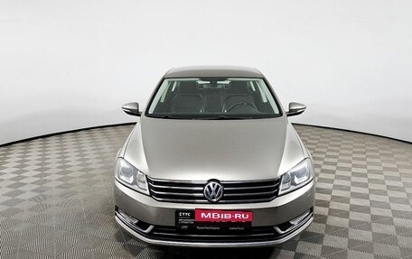 Volkswagen Passat B7, 2012 год, 1 270 000 рублей, 2 фотография