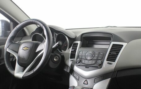 Chevrolet Cruze II, 2012 год, 647 000 рублей, 9 фотография