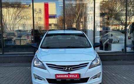 Hyundai Solaris II рестайлинг, 2014 год, 1 120 000 рублей, 2 фотография