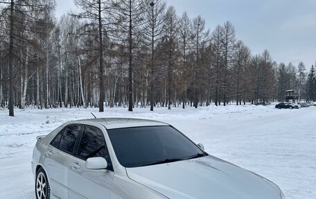 Toyota Altezza, 1999 год, 850 000 рублей, 4 фотография