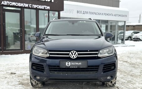 Volkswagen Touareg III, 2012 год, 1 790 000 рублей, 2 фотография