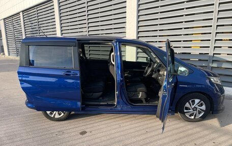 Honda Freed II, 2019 год, 2 300 000 рублей, 4 фотография