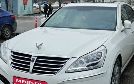 Hyundai Equus II, 2011 год, 1 350 000 рублей, 1 фотография