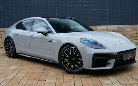 Porsche Panamera, 2024 год, 20 700 000 рублей, 3 фотография