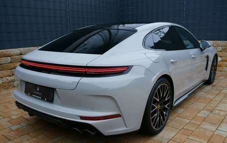 Porsche Panamera, 2024 год, 20 700 000 рублей, 4 фотография
