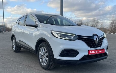 Renault Kadjar I рестайлинг, 2019 год, 1 950 000 рублей, 1 фотография