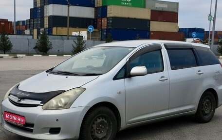 Toyota Wish II, 2006 год, 1 050 000 рублей, 1 фотография