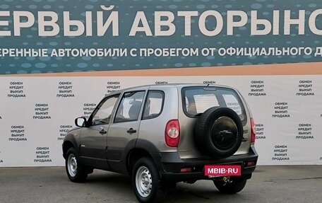 Chevrolet Niva I рестайлинг, 2009 год, 585 000 рублей, 7 фотография