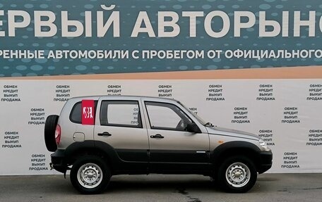 Chevrolet Niva I рестайлинг, 2009 год, 585 000 рублей, 4 фотография