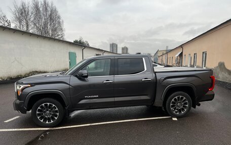 Toyota Tundra, 2022 год, 10 100 000 рублей, 3 фотография