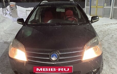 Geely MK Cross I, 2013 год, 238 000 рублей, 2 фотография