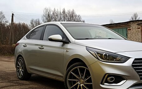 Hyundai Solaris II рестайлинг, 2017 год, 1 530 000 рублей, 9 фотография