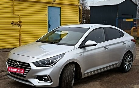 Hyundai Solaris II рестайлинг, 2017 год, 1 530 000 рублей, 7 фотография