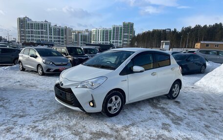 Toyota Vitz, 2018 год, 1 265 000 рублей, 3 фотография