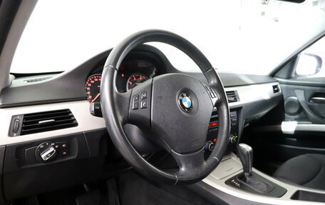 BMW 3 серия, 2011 год, 870 000 рублей, 7 фотография