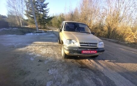 Chevrolet Niva I рестайлинг, 2005 год, 252 000 рублей, 1 фотография