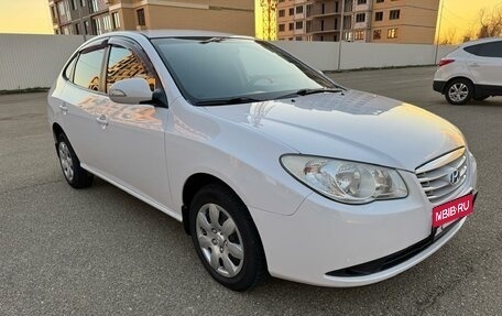 Hyundai Elantra IV, 2011 год, 920 000 рублей, 2 фотография