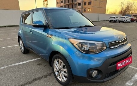 KIA Soul II рестайлинг, 2017 год, 1 620 000 рублей, 2 фотография