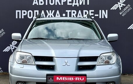 Mitsubishi Outlander III рестайлинг 3, 2006 год, 1 090 000 рублей, 2 фотография