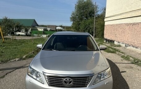 Toyota Camry, 2014 год, 2 200 000 рублей, 3 фотография