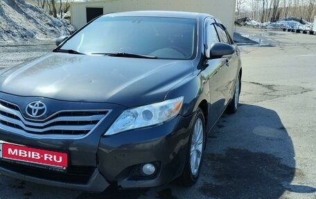 Toyota Camry, 2011 год, 1 250 000 рублей, 6 фотография