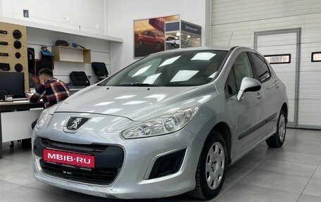 Peugeot 308 II, 2011 год, 499 900 рублей, 3 фотография