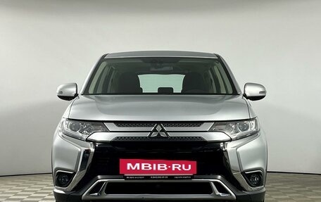 Mitsubishi Outlander III рестайлинг 3, 2019 год, 2 229 000 рублей, 2 фотография