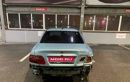 Mitsubishi Carisma I, 2003 год, 100 000 рублей, 8 фотография