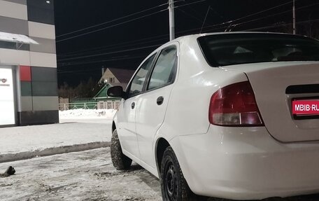 Chevrolet Aveo III, 2004 год, 255 000 рублей, 8 фотография