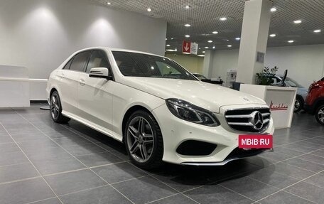 Mercedes-Benz E-Класс, 2013 год, 1 650 000 рублей, 3 фотография