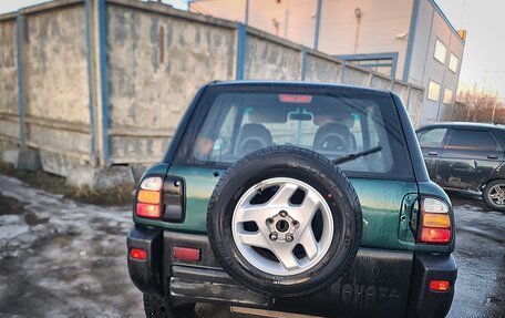 Toyota RAV4, 1998 год, 535 000 рублей, 4 фотография