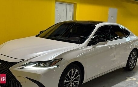 Lexus ES VII, 2019 год, 4 000 000 рублей, 1 фотография