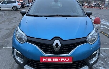 Renault Kaptur I рестайлинг, 2017 год, 1 300 000 рублей, 3 фотография