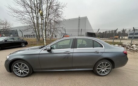 Mercedes-Benz E-Класс, 2024 год, 9 300 000 рублей, 5 фотография