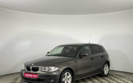 BMW 1 серия, 2006 год, 740 000 рублей, 1 фотография