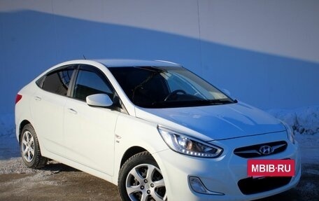 Hyundai Solaris II рестайлинг, 2013 год, 845 000 рублей, 3 фотография