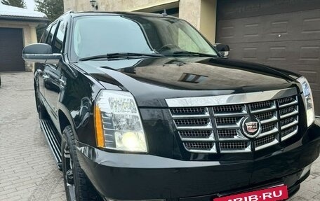 Cadillac Escalade III, 2006 год, 2 390 000 рублей, 2 фотография