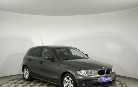 BMW 1 серия, 2006 год, 740 000 рублей, 2 фотография