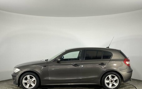 BMW 1 серия, 2006 год, 740 000 рублей, 10 фотография