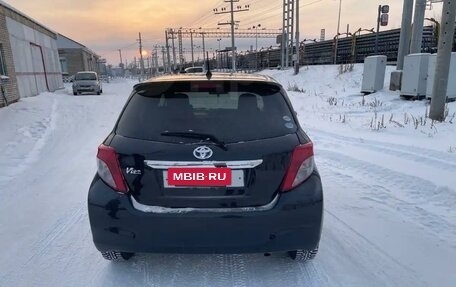 Toyota Vitz, 2012 год, 680 000 рублей, 5 фотография