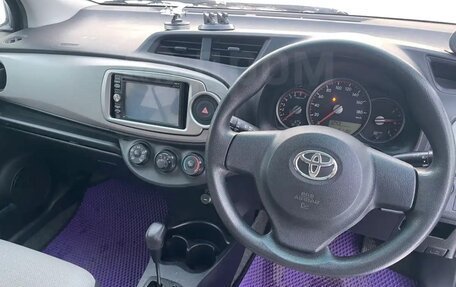 Toyota Vitz, 2012 год, 680 000 рублей, 8 фотография