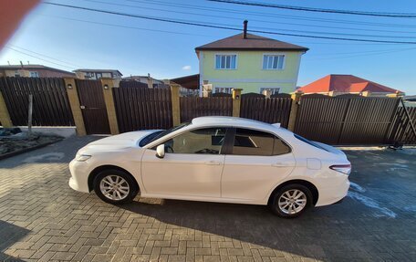 Toyota Camry, 2020 год, 2 550 000 рублей, 3 фотография