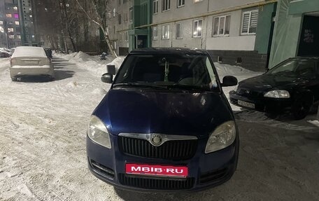 Skoda Fabia II, 2009 год, 500 000 рублей, 1 фотография