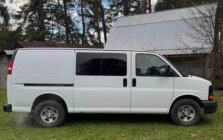 Chevrolet Express II, 2008 год, 1 700 000 рублей, 6 фотография