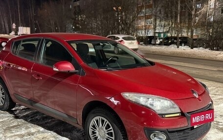 Renault Megane III, 2012 год, 625 000 рублей, 2 фотография