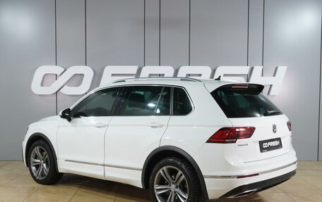 Volkswagen Tiguan II, 2019 год, 3 675 000 рублей, 2 фотография