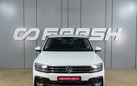 Volkswagen Tiguan II, 2019 год, 3 675 000 рублей, 3 фотография