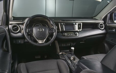 Toyota RAV4, 2013 год, 1 899 000 рублей, 6 фотография