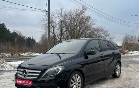 Mercedes-Benz B-Класс, 2014 год, 1 200 000 рублей, 6 фотография