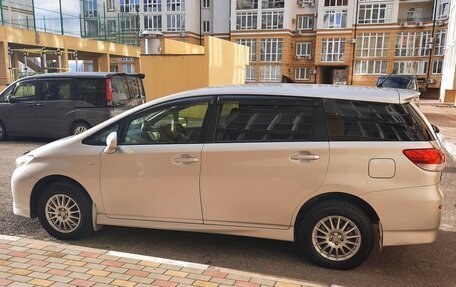 Toyota Wish II, 2012 год, 1 700 000 рублей, 2 фотография